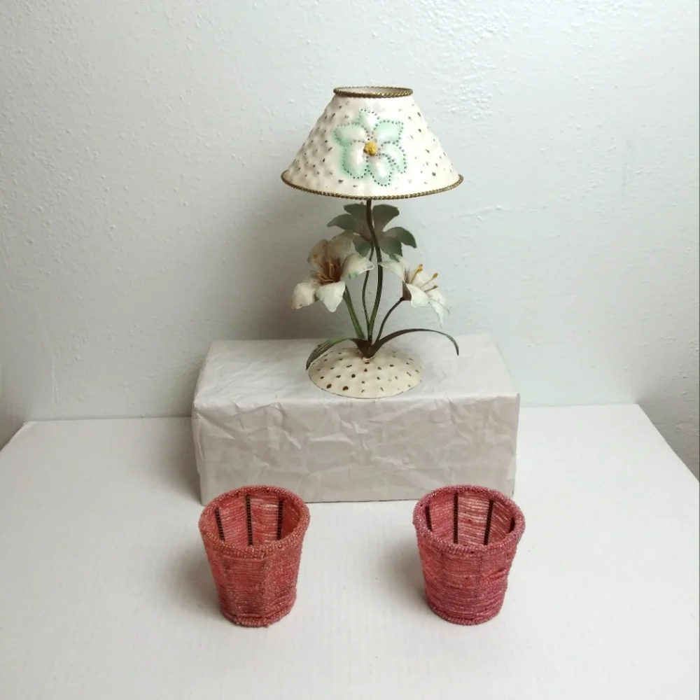 Vintage Accent Tea Light & Holder Bundle Of 3
